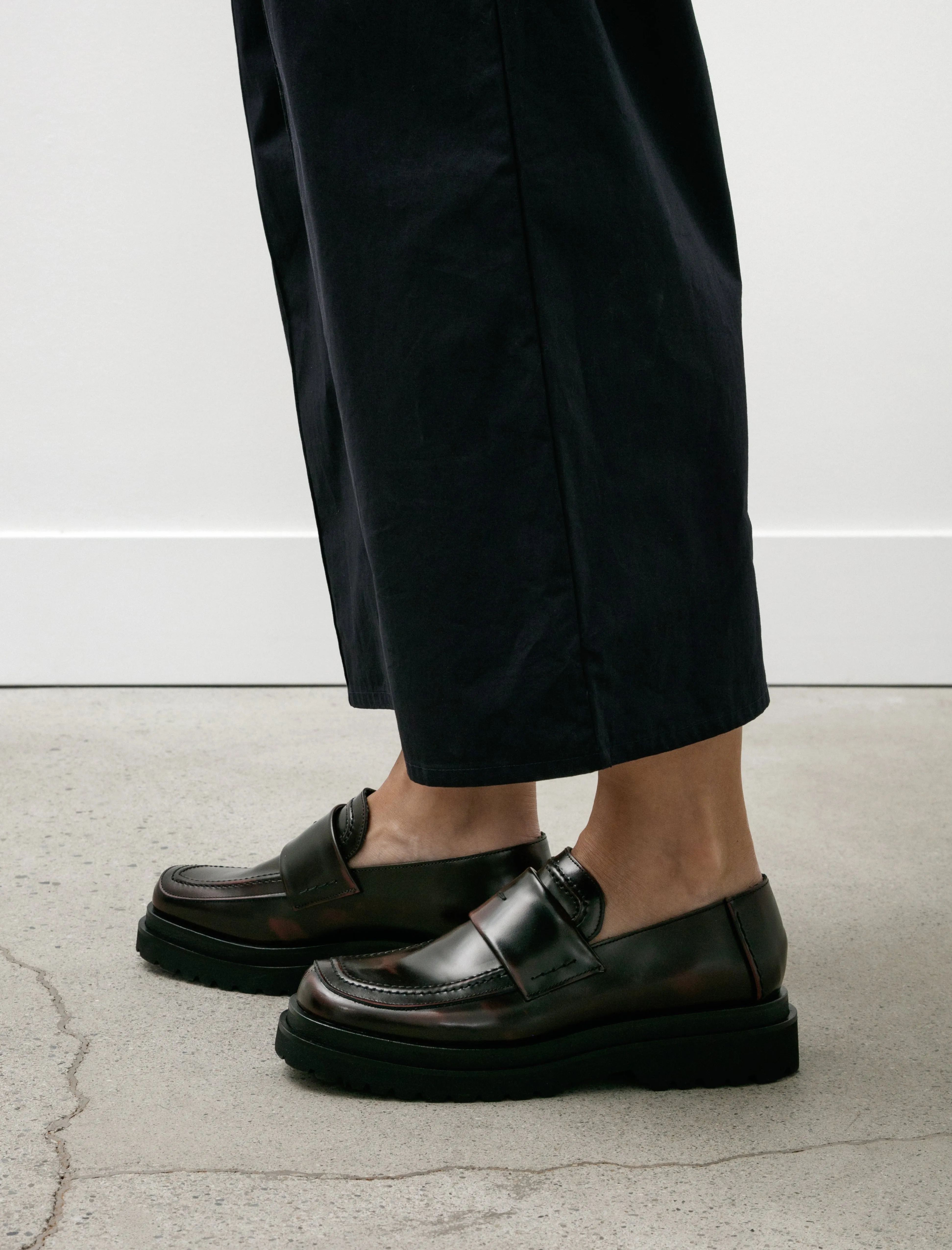 Double Sole Tuck Loafers Brown