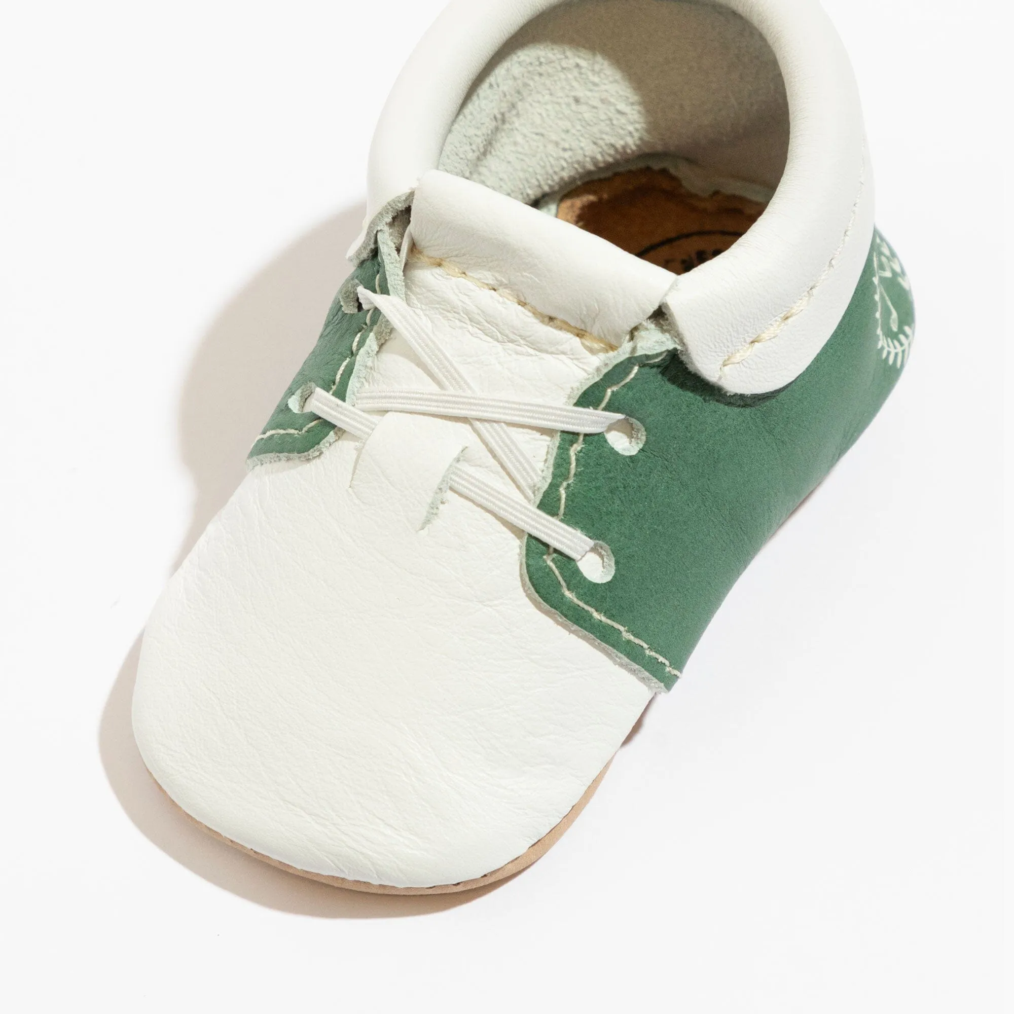 Hole-in-One Oxford Baby Shoe