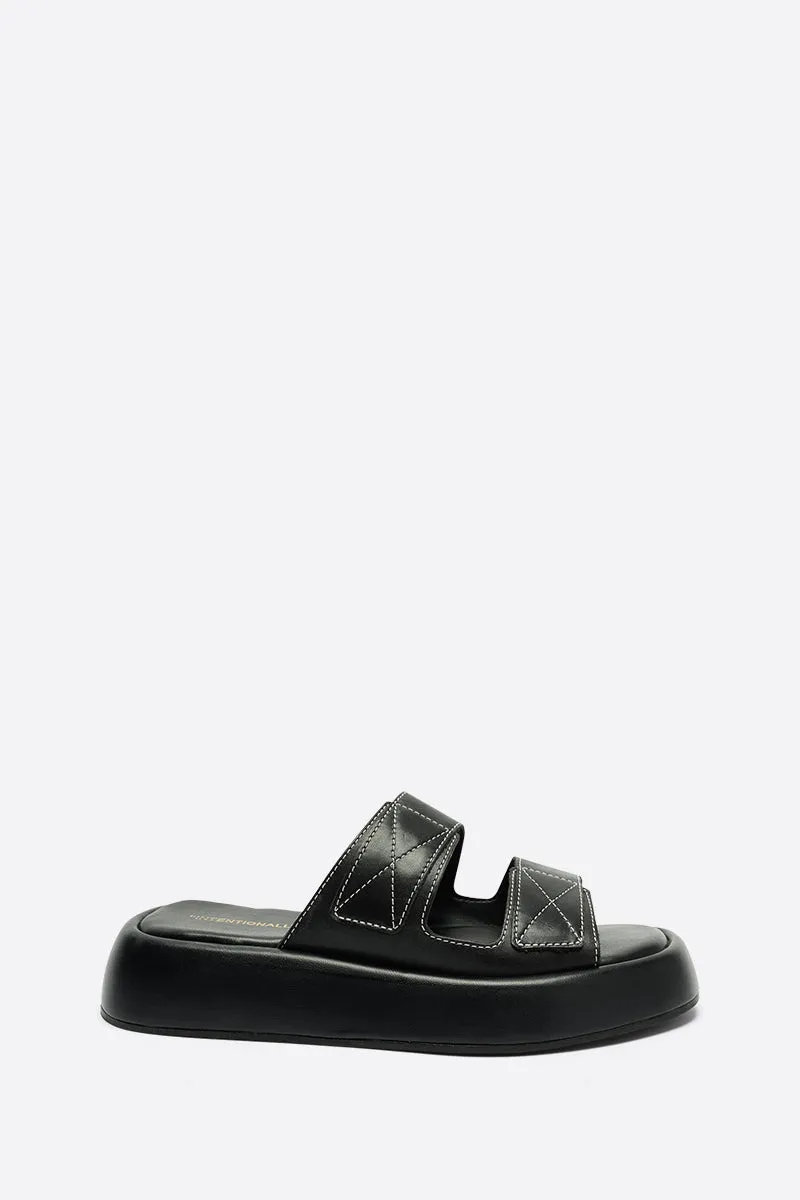 KIARA FLATFORM SANDAL