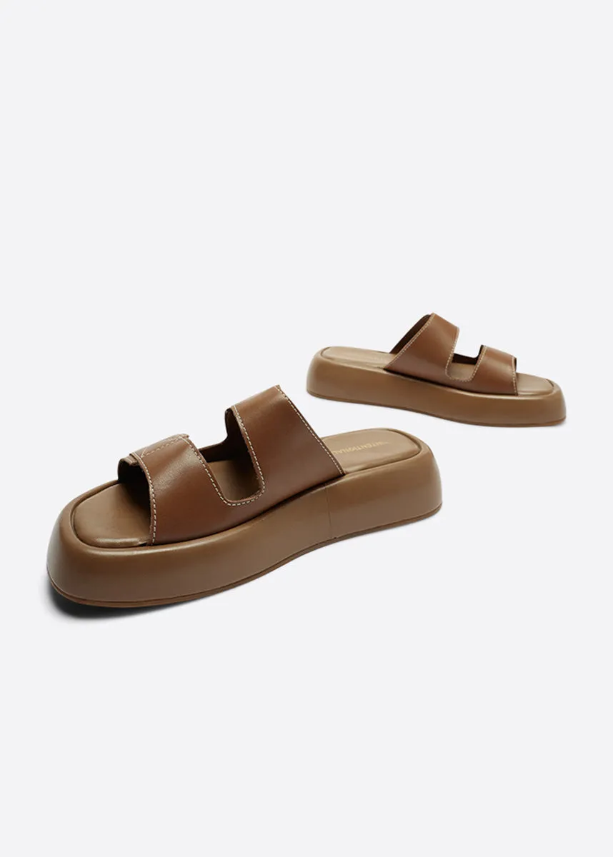 KIARA FLATFORM SANDAL