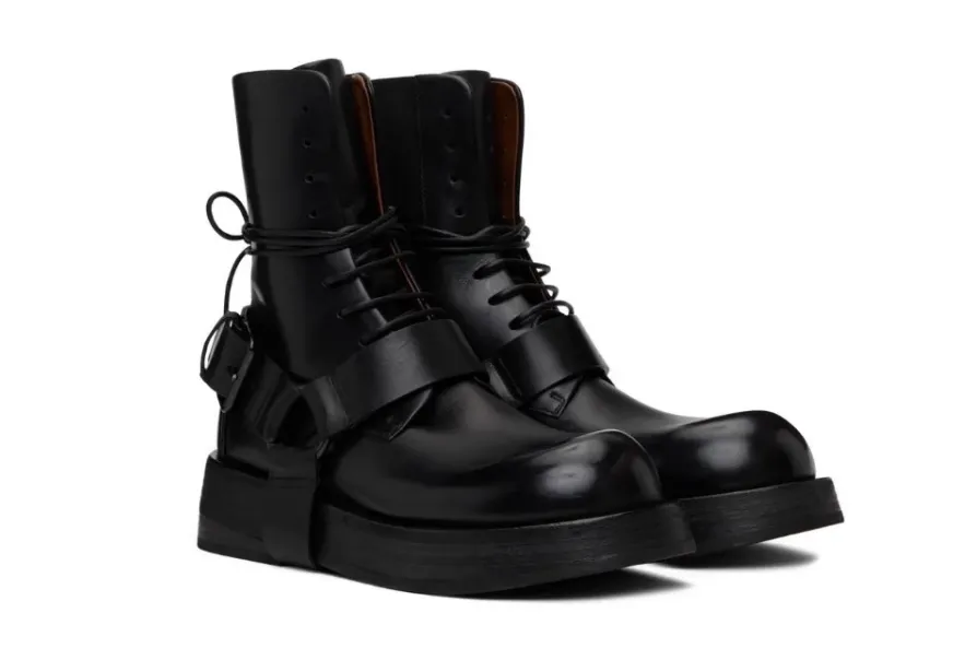 MARTIN GORBO LEATHER UNISEX BOOTS IN BLACK